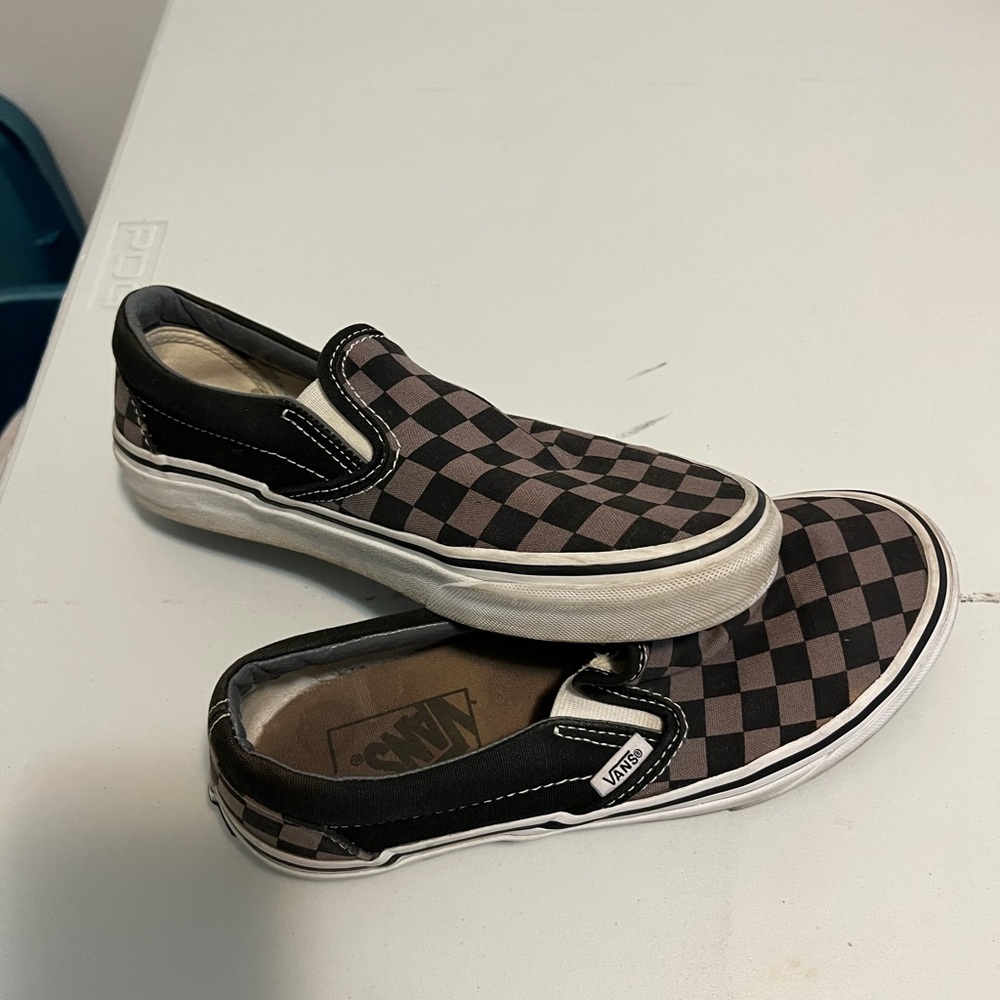 Vans sneakers off the wall